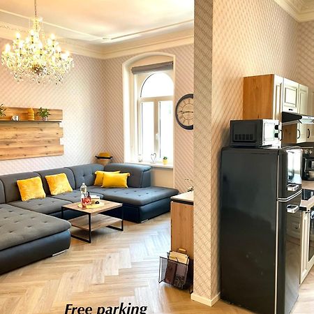 Apartment Nicol Karlovy Vary Extérieur photo