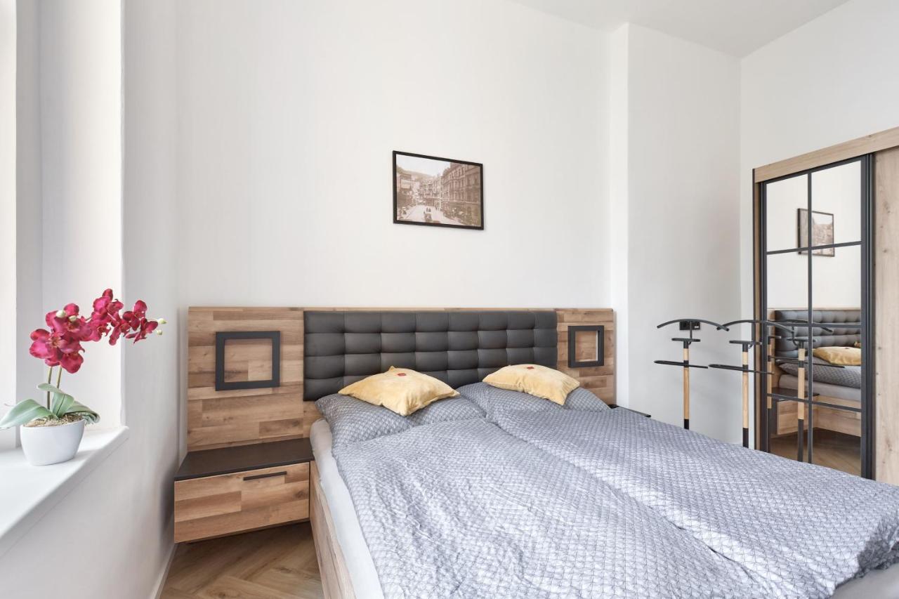 Apartment Nicol Karlovy Vary Extérieur photo